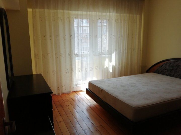 Apartament 2 Camere Calea Calarasilor, langa Univ. Hyperion - Poză 1