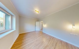 Apartament 3 camere - aer conditionat, 2 bai (NCL-COL-ap.21) - Poză 4