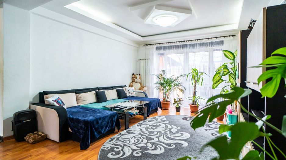 Ciorogarla, casa 5 camere, duplex, teren 434 mp, statie STB la 300 m - Poză 1