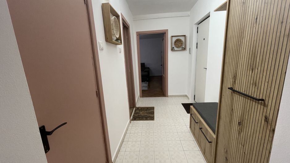 Apartament 2 camere la etajul 1 -zona Bucovina - Poză 8