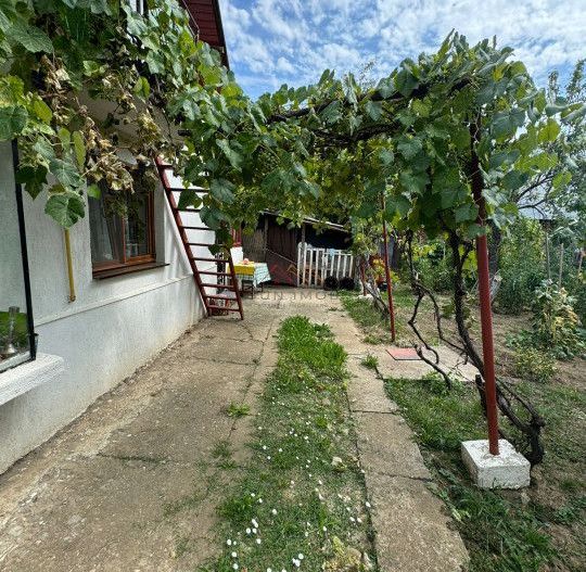 Casa 4 camere, 536 mp teren, toate utilitatile, Urleta, Prahova - Poză 7