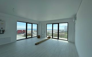 Apartament de vanzare 2 camere- vedere la mare - Poză 11