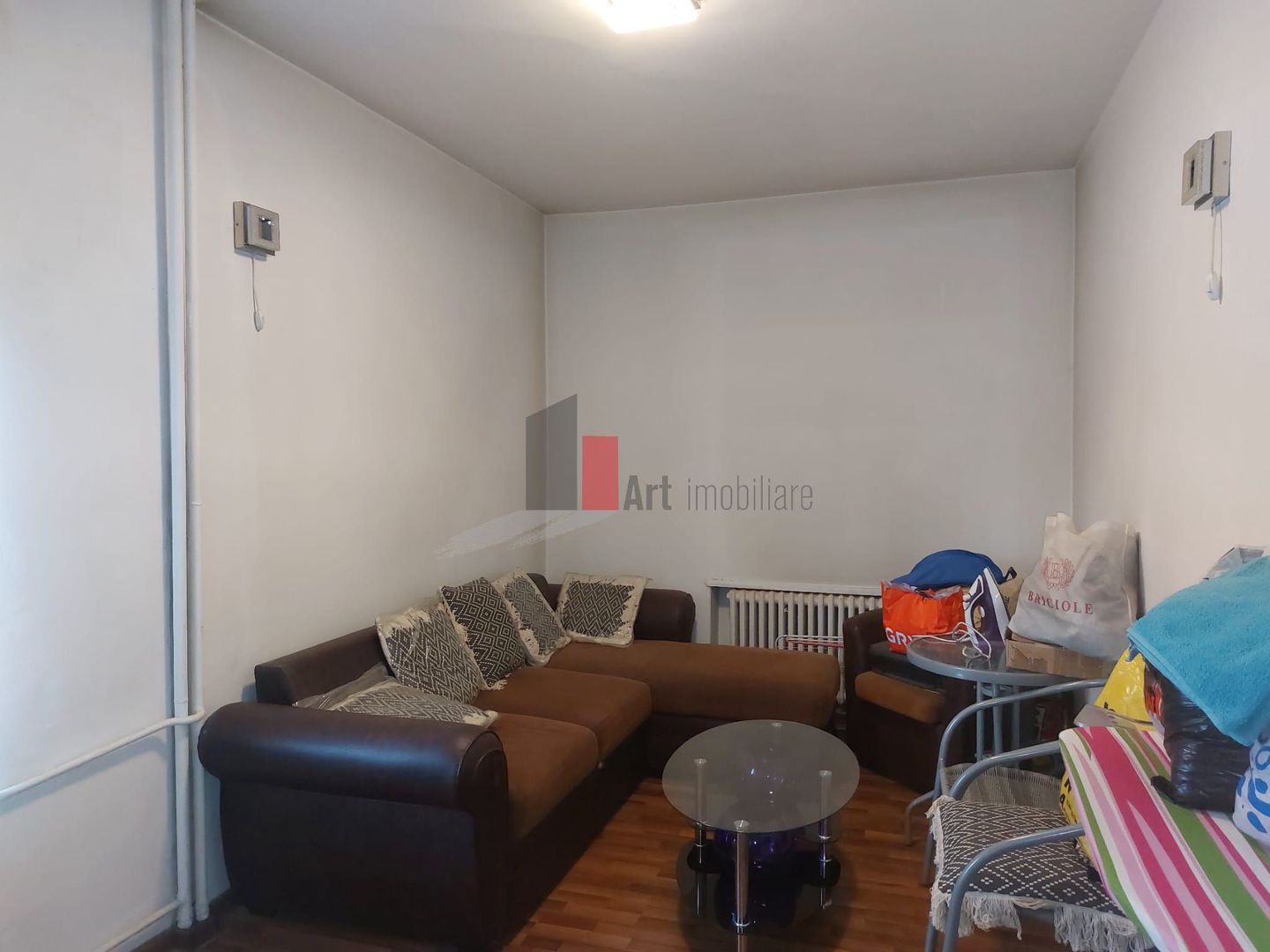 Apartamentul "SUPERMETO", pozitie foarte buna, amenajat - Poză 7