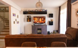 PALAZU MARE -  Vila Duplex cu 4 Camere, Panorama Superba si Curte Amenajata - Poză 2