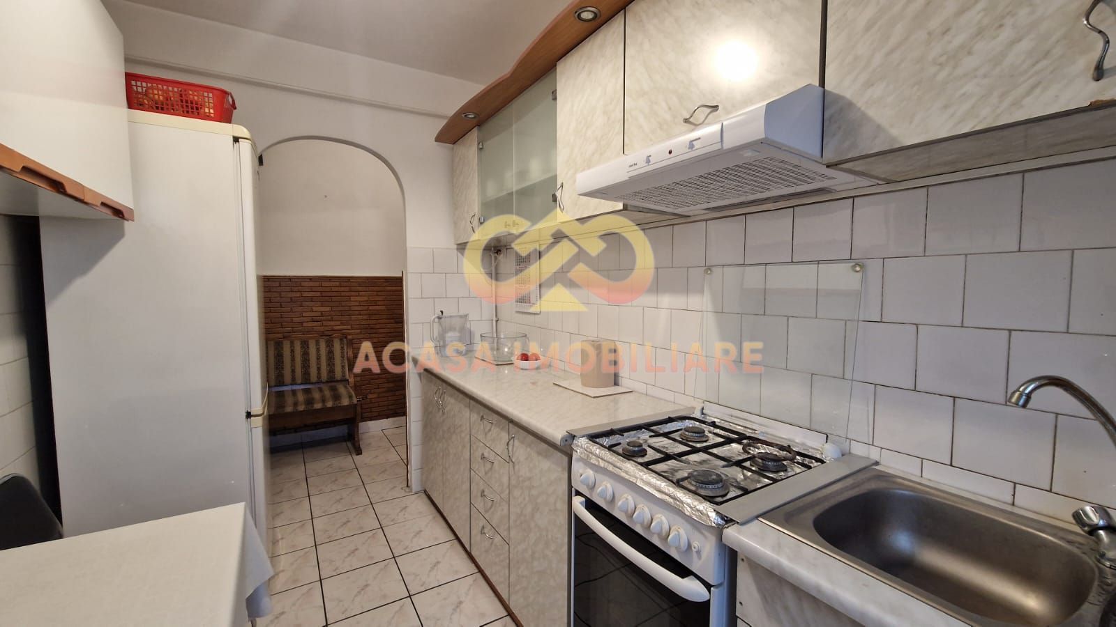APARTAMENT 3 CAMERE ETAJ 3  59MP MOBILAT - Poză 9