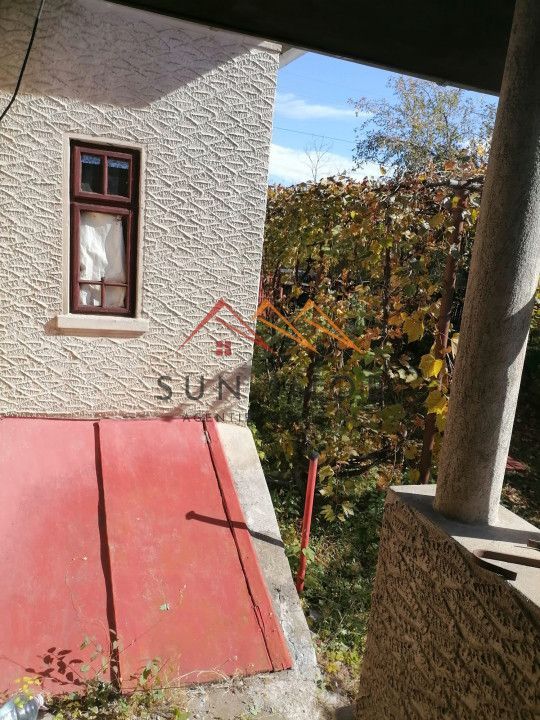 Casa 2 camere decomandate, teren 1931 mp, Cocorastii Caplii, Prahova - Poză 2