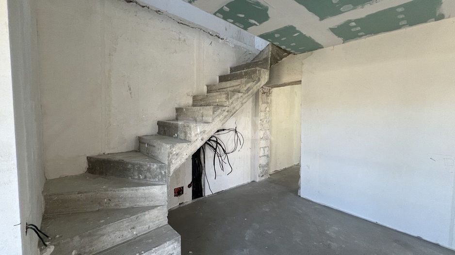 Duplex Modern în Ghidighici – 4 Camere, 96 m², 6 Ari, la 10 Minute de Chișinău - Poză 14