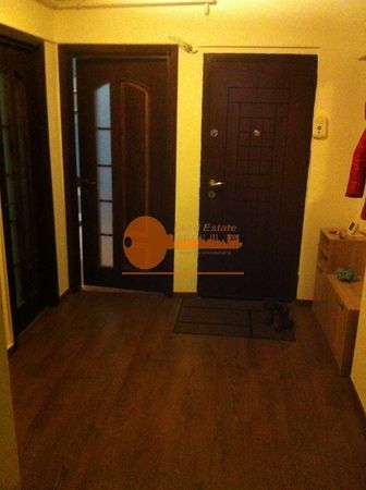 Apartament cu 3 camere in zona Gorjului( centrala proprie) - Poză 9