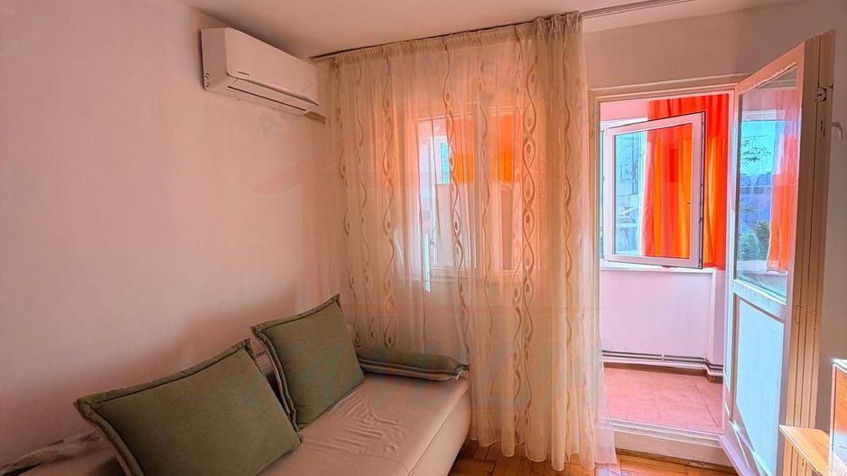 Inchiriem apartament cu o camera la PS-uri , tiglina 1, pret 250 euro. - Poză 2