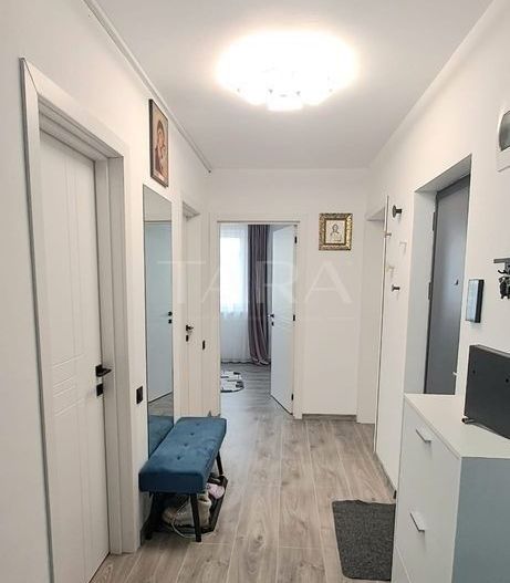 Apartament modern, 3 camere, mobilat, parcare și boxă, Florești. - Poză 4
