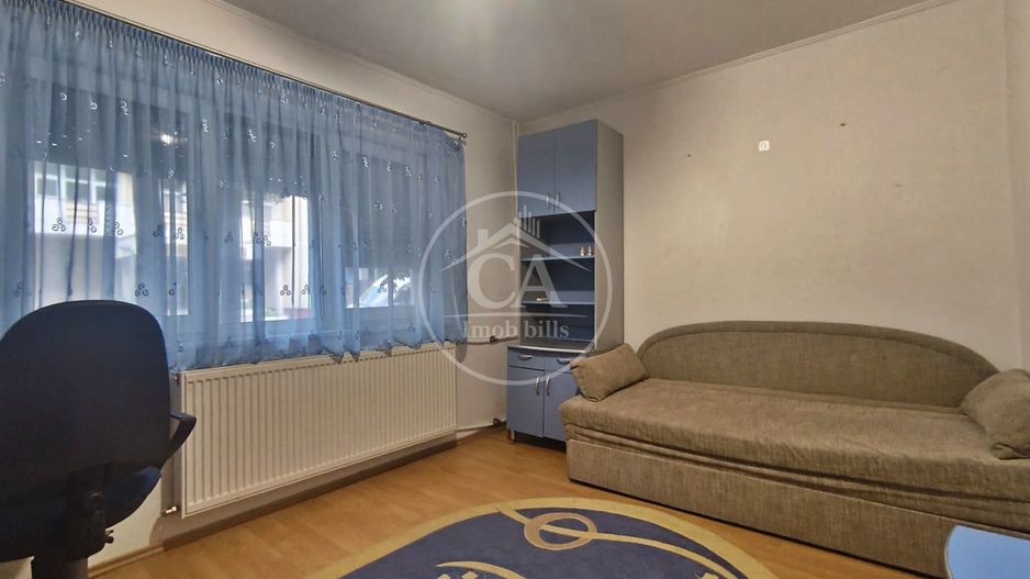 Apartament cu 2 camere de vânzare în zona Rogerius, Oradea - Poză 1