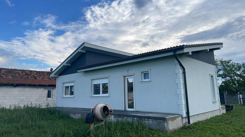 Casă de vânzare ,preț 110.000euro - Poză 3