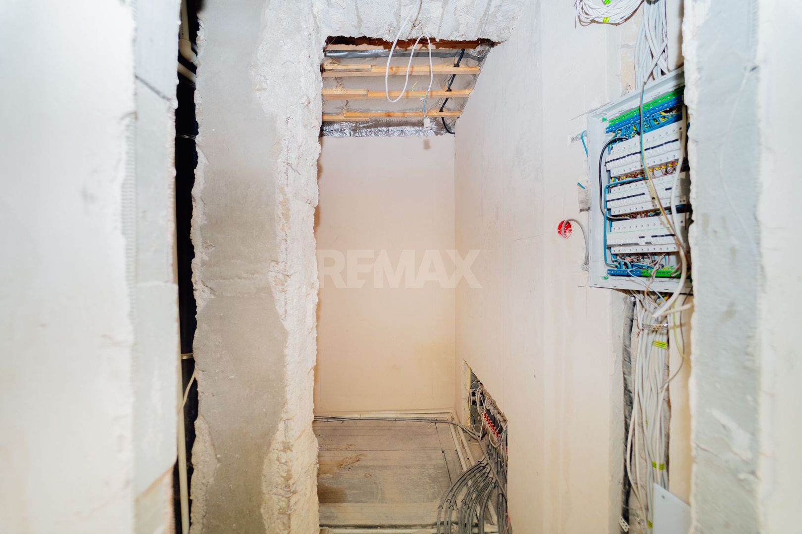 De vinzare casa de lux lângă pădure | Poiana Domnească | Comision 0% pentru cumparator - Poză 9
