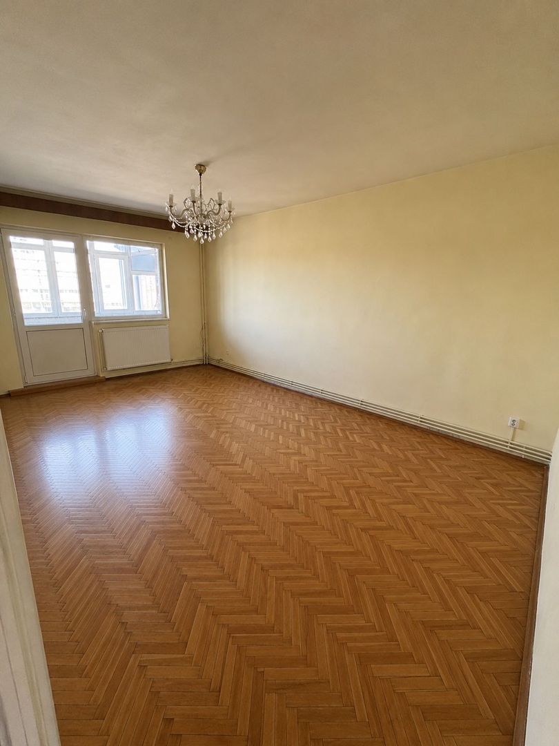 Apartament 3 Camere - Marghita - Poză 1
