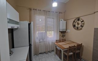🏡 Apartament cu 2 camere de închiriat, Centru, 375 €/lună - Poză 8