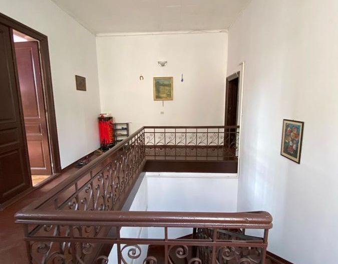 De vanzare apartament 4 cam. in vila 140 mp si curte 170 mp ultracentral sect 5 - Poză 15