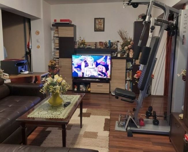 Apartament 3 camere, etaj 7, panoramic, boxă, zona Sebastian - Poză 4