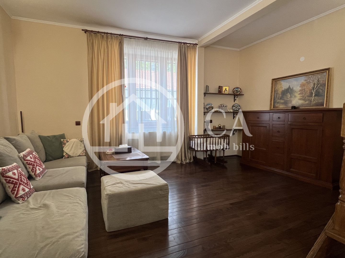 Casa cu 5 camere de vânzare in zona Centrala, Oradea - Poză 12