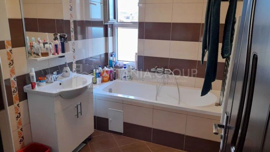 Apartament 2 camere cu vedere superba, modern mobilat+parcare, Coresi - Poză 8