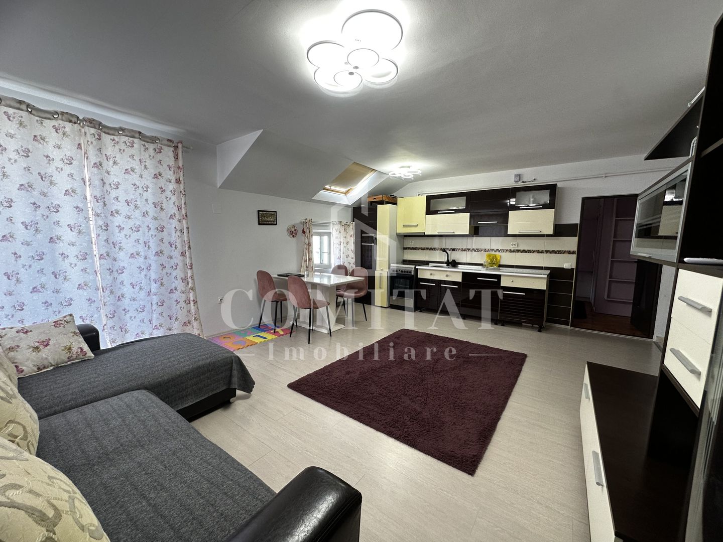 Apartament 2 camere | Preț excelent | Zona Str Florilor - Poză 8