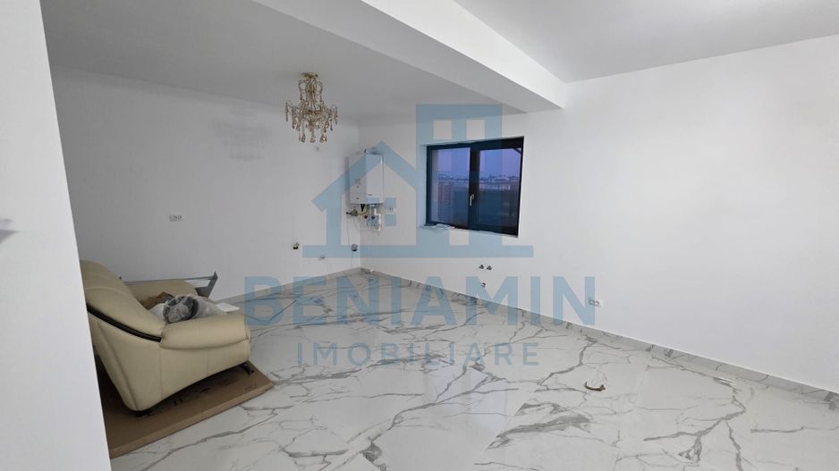 Casa noua 4 dormitoare 2 bai P+1 zona Selgros Teilor - Poză 2