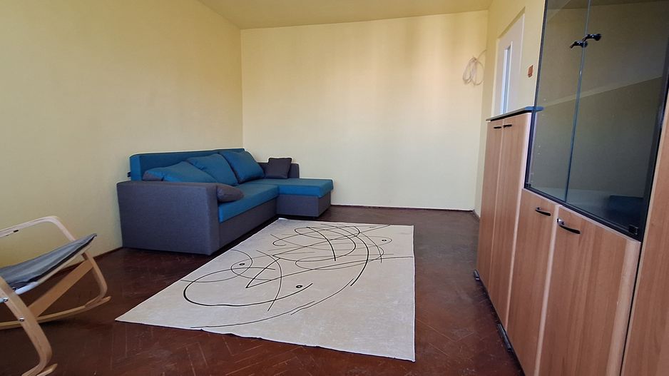 Apartament cu 3 camere - Central - Poză 19