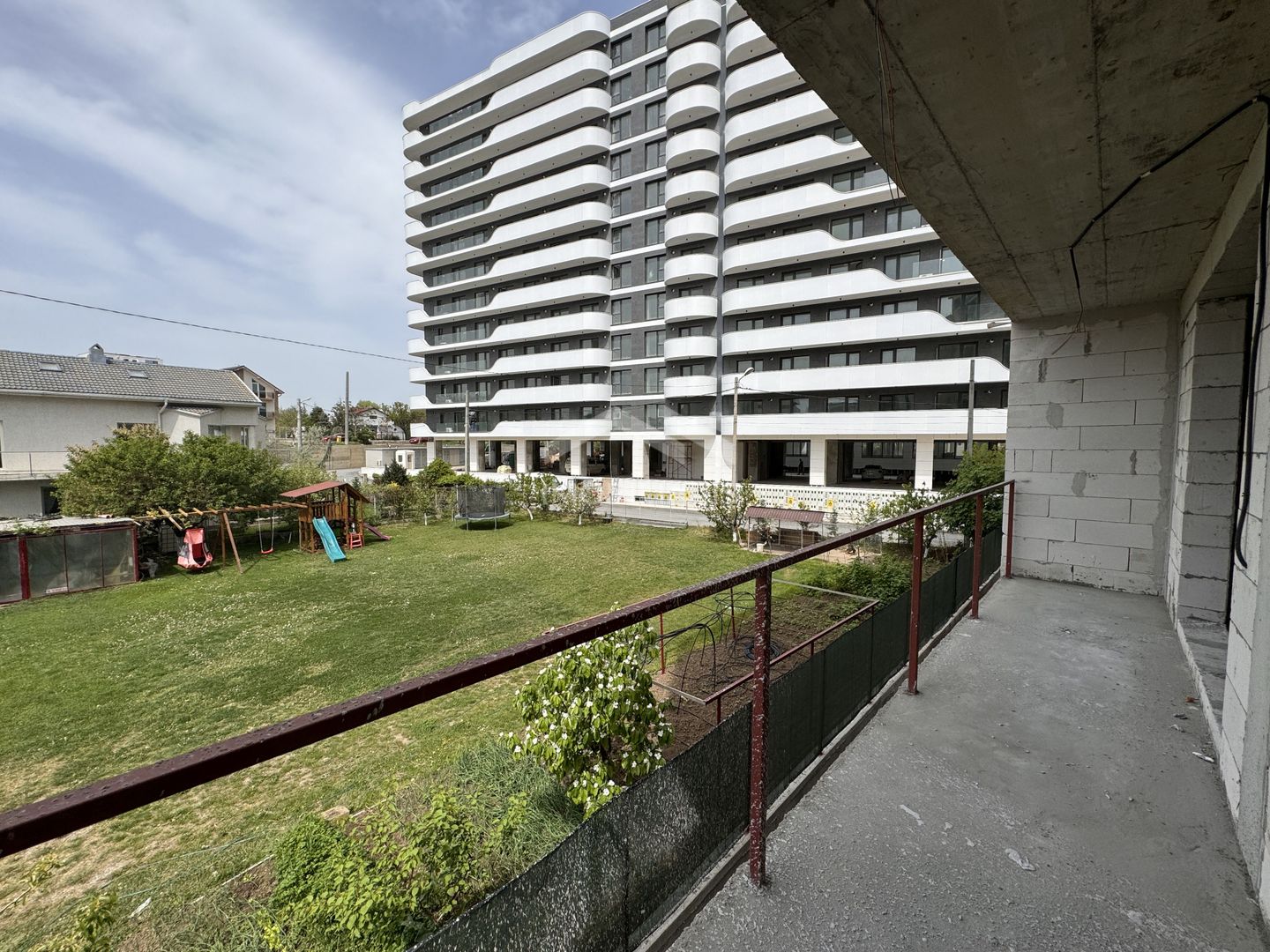 Apartament Studio Modern de vanzare - zona Alezzi Odyssey - Poză 1