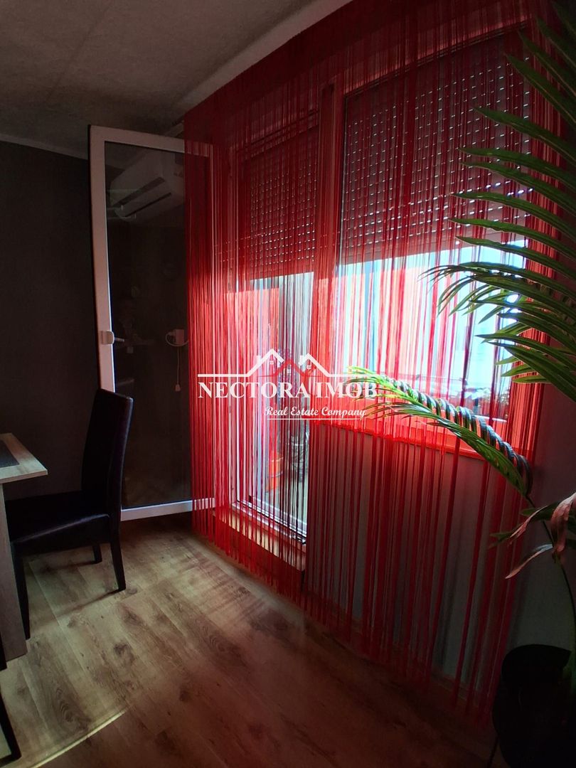 Apartament ULTRACENTRAL SALONTA, 3 camere, 74 mp, mobilat/utilat total - Poză 12