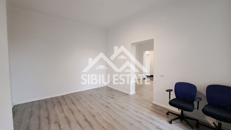 Birouri de inchiriat, confort optimizat, Sibiu central - Poză 9