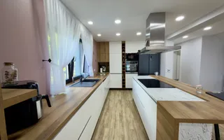 Casă premium de vânzare - Poză 12