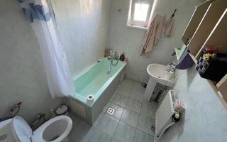 Apartament 2 cam 60MP, et.4 Decomandat Pacurari - Pizza Smile - Poză 4