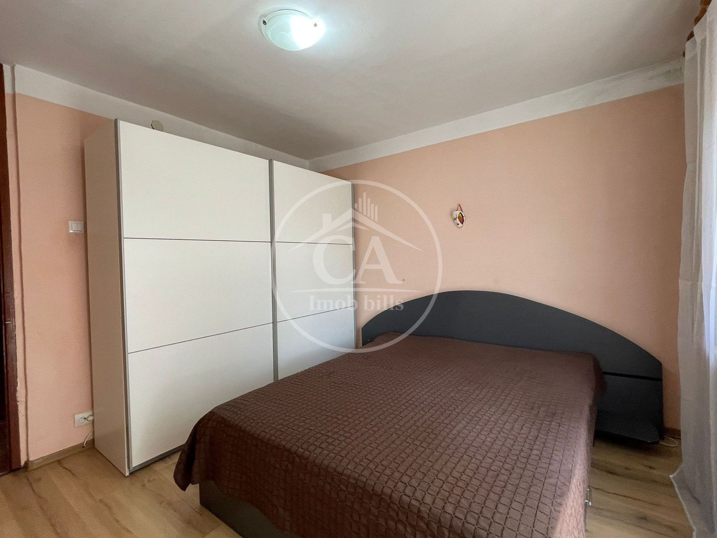 Apartament cu 3 camere de vânzare de tip PC în zona Rogerius, Oradea - Poză 4