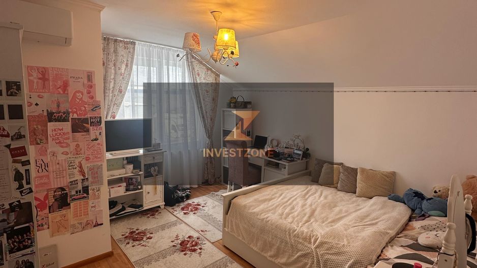 Casa de vanzare in cartierul Grigorescu/Oradea - Poză 6