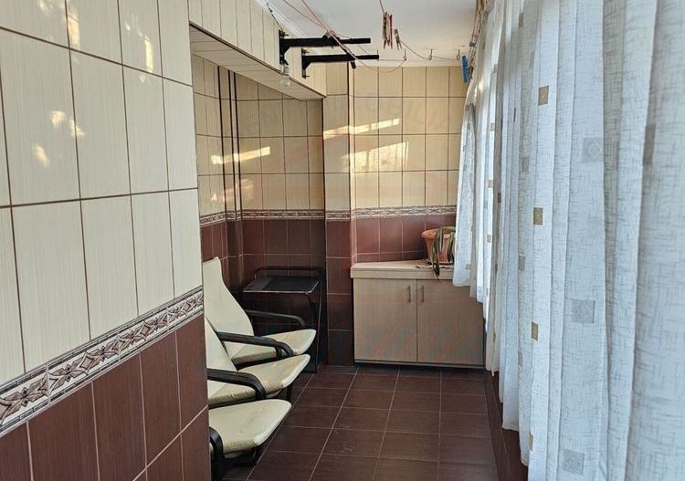 Inchiriere apartament cu 3 camere, IREG, 70 mp, 2300 Lei/Luna - Poză 3