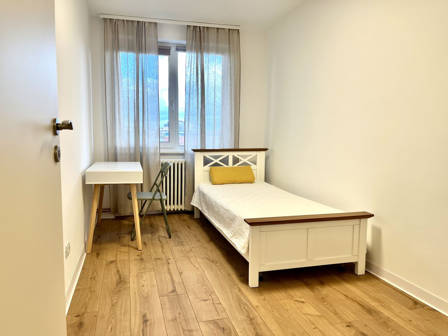 Apartament 3 camere, cu garaj,prima inchiriere, Central - Piața Unirii - Poză 8