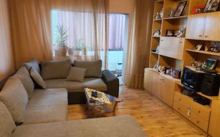 Apartament 3 camere Soarelui - Poză 3