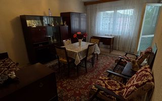 Apartament cu 2 camere de vanzare in Cugir - Poză 2