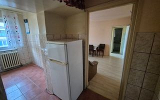 Inchiriez Ap. 2 cam.,semidec, etaj 4 acoperit,C.T, necesita investitii - Poză 2