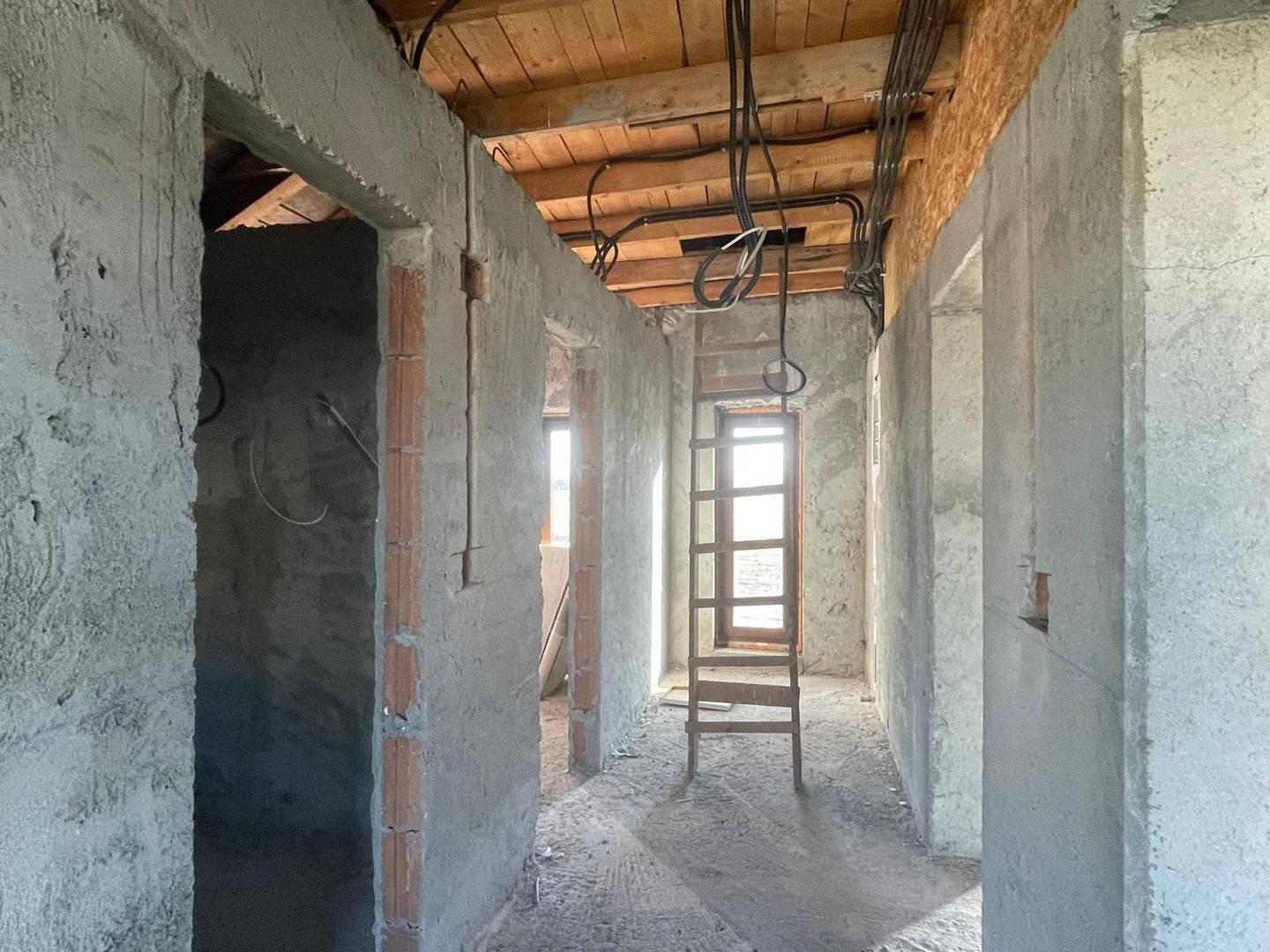 Casa Individuala la rosu - 157mp utili/864 teren Mosnita Noua - Poză 8