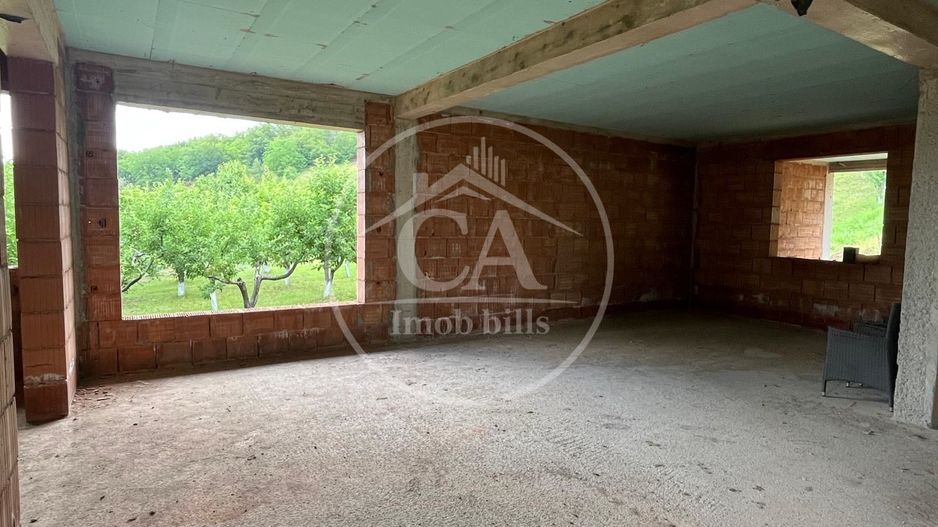 Casă cu 4 camere de vânzare în Hidișelul de Sus, Bihor - Poză 4
