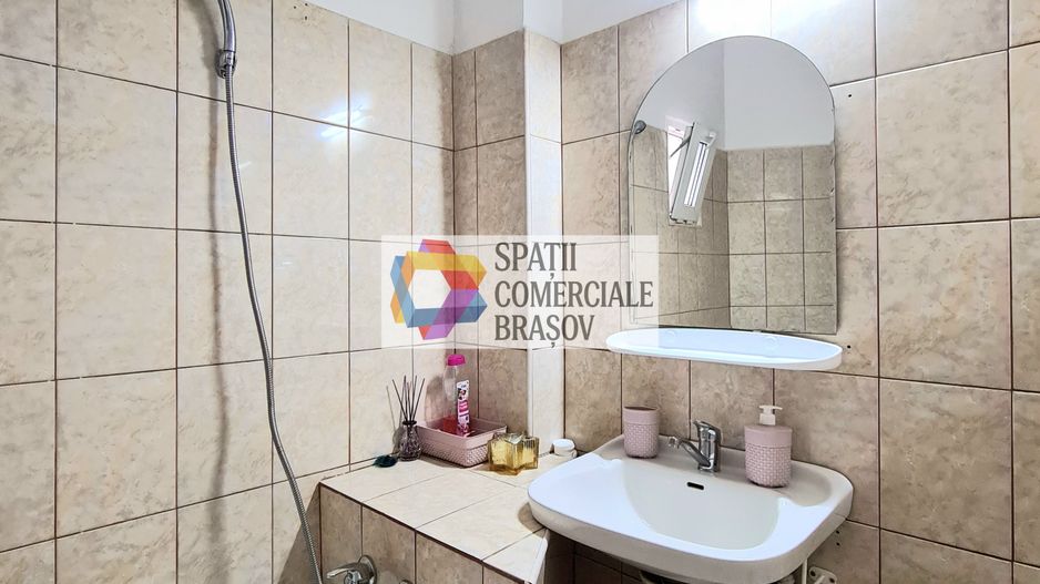 Casa 5 camere de vânzare Brasov - Centru - 160 mp - Poză 20
