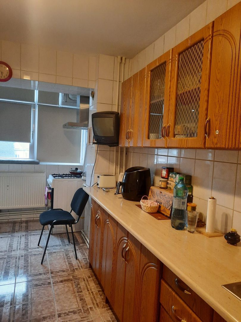 Apartament 3  cam Pta Centrala,et 4/7 - Poză 22