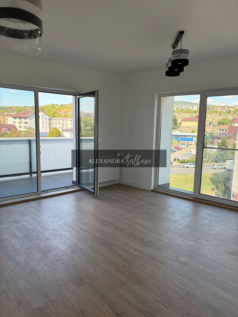 Apartament spatios | 102 mp | 3 dormitoare | parcare | C. Baciului - Poză 2