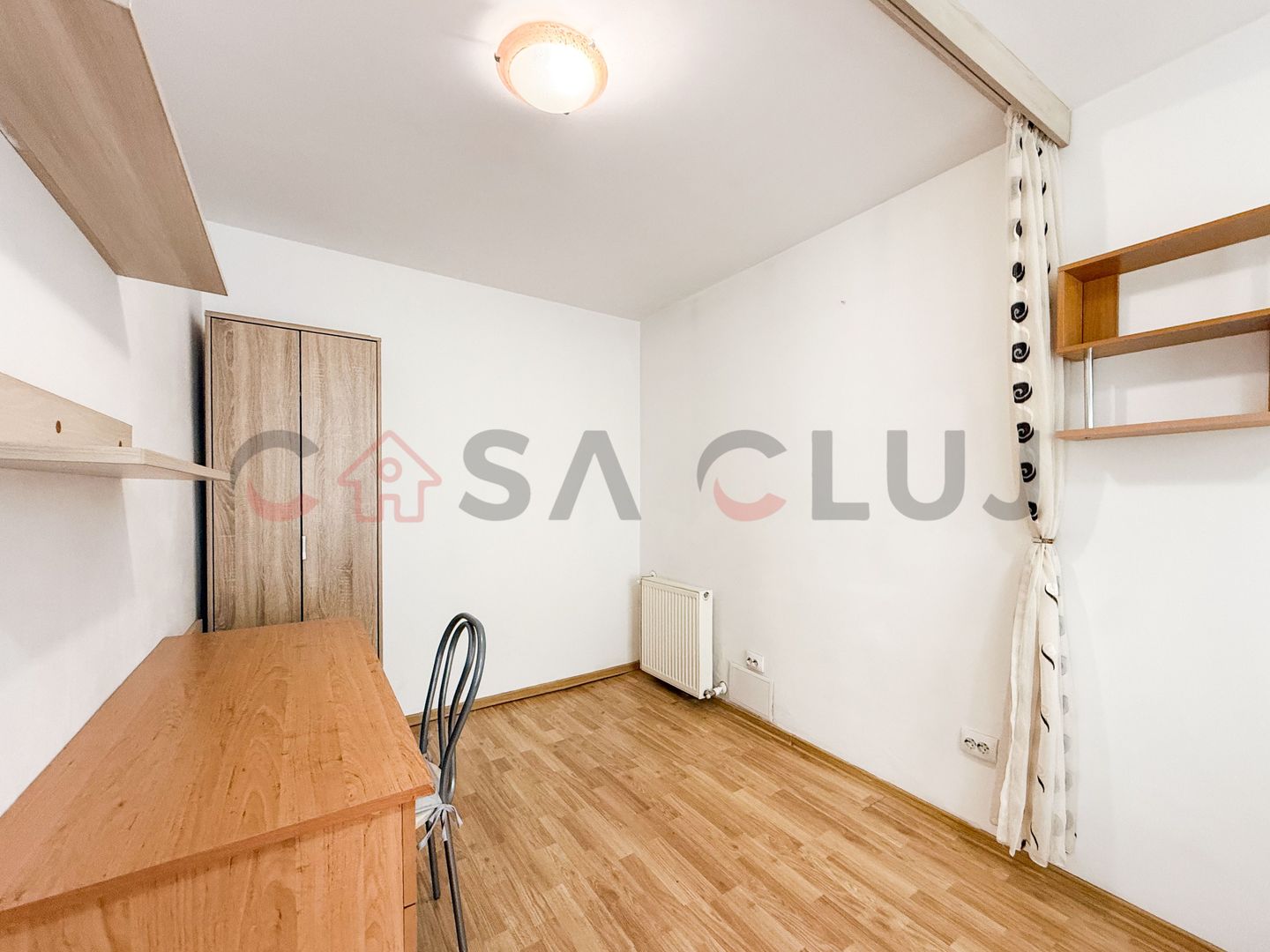 Apartament la casa cu curte si 2 locuri de parcare,Marasesti - Poză 4