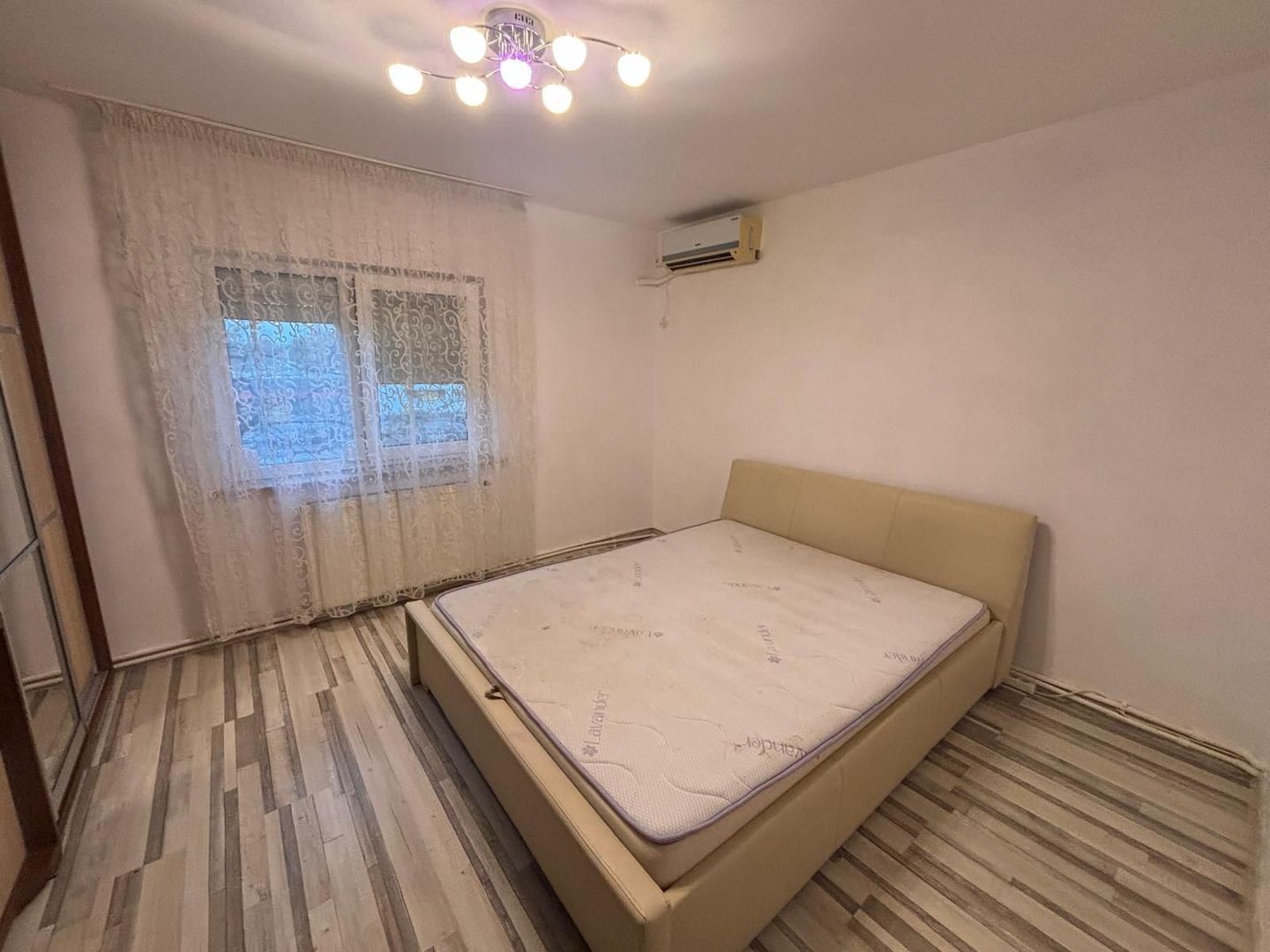 De inchiriat – Apartament 3 camere, 85 mp, partial mobilat - Poză 11