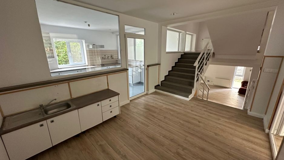 Casa in Calea Aradului pretabilă activități economice - Poză 16