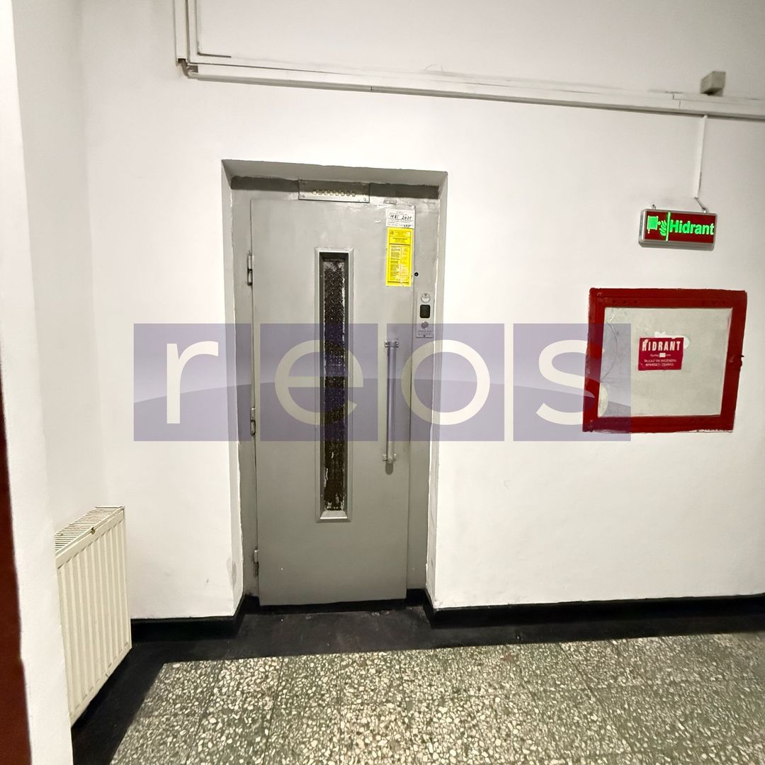 OPORTUNITATE DE INVESTIȚIE | CLĂDIRE BIROURI + PARCARE | 3700 MP | ULTRACENTRAL - Poză 11