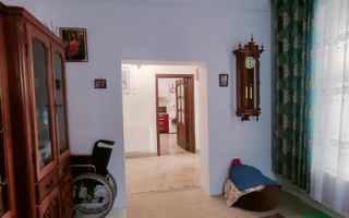 APARTAMENT ULTRACENTRAL , PIATA UNIRII, CUZA VODA 70 MP PLUS CURTE - Poză 11