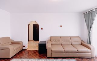 2 camere, renovat, etaj 7 – vedere panoramică către Lacul IOR - Poză 1