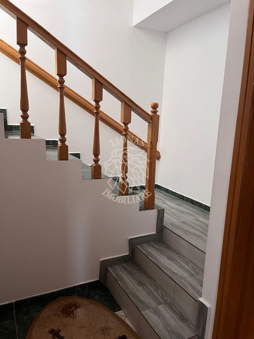 Apartament  3 camere 78 mp-2 balcoane-curte-parcare-Calea Moldovei - Poză 9